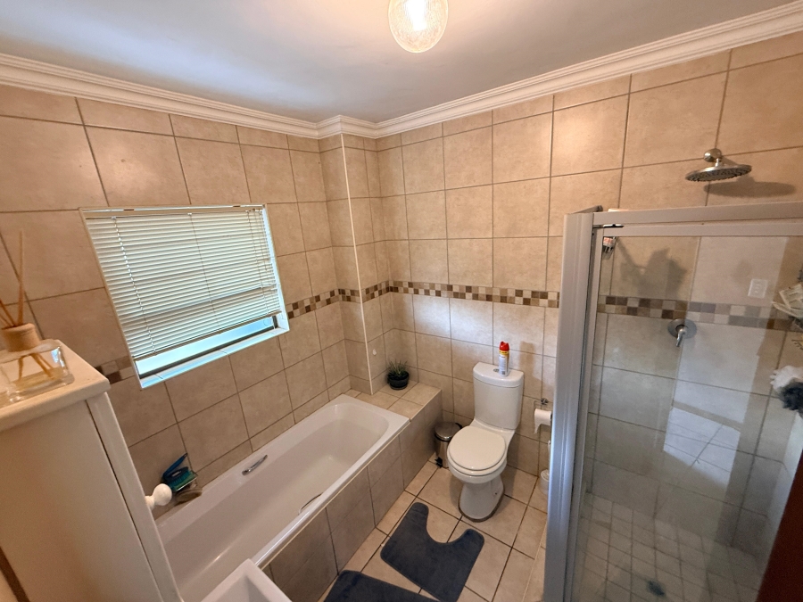 2 Bedroom Property for Sale in Die Bult North West